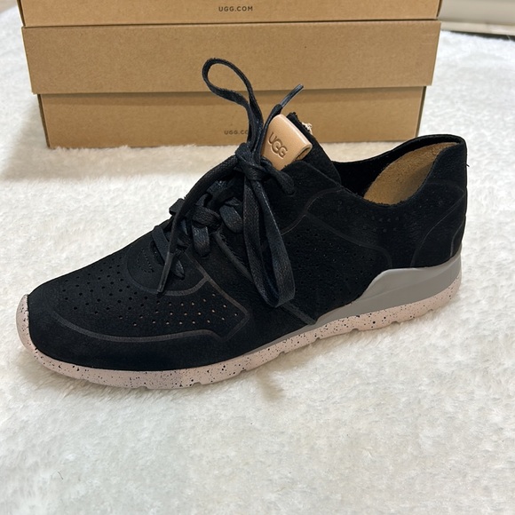 UGG Women's Tye Sneaker - Picture 6 of 6